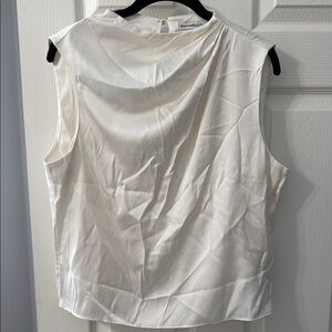 Abercrombie & Fitch Elegant White Sleeveless Top